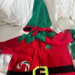 Elf onsie